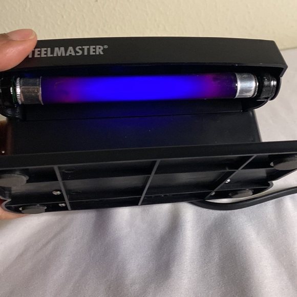 (AC) Dual Counterfeit detector - Picture 8 of 9